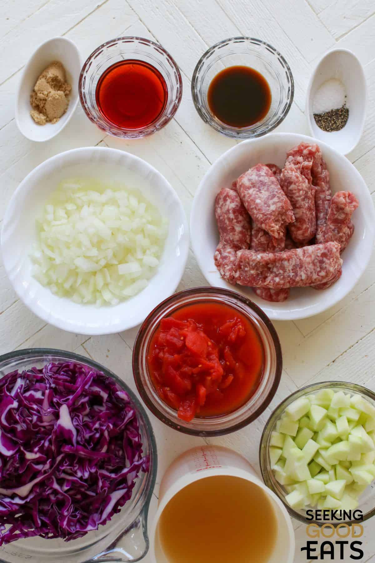 Ingredients needed for red cabbage soup recipe.