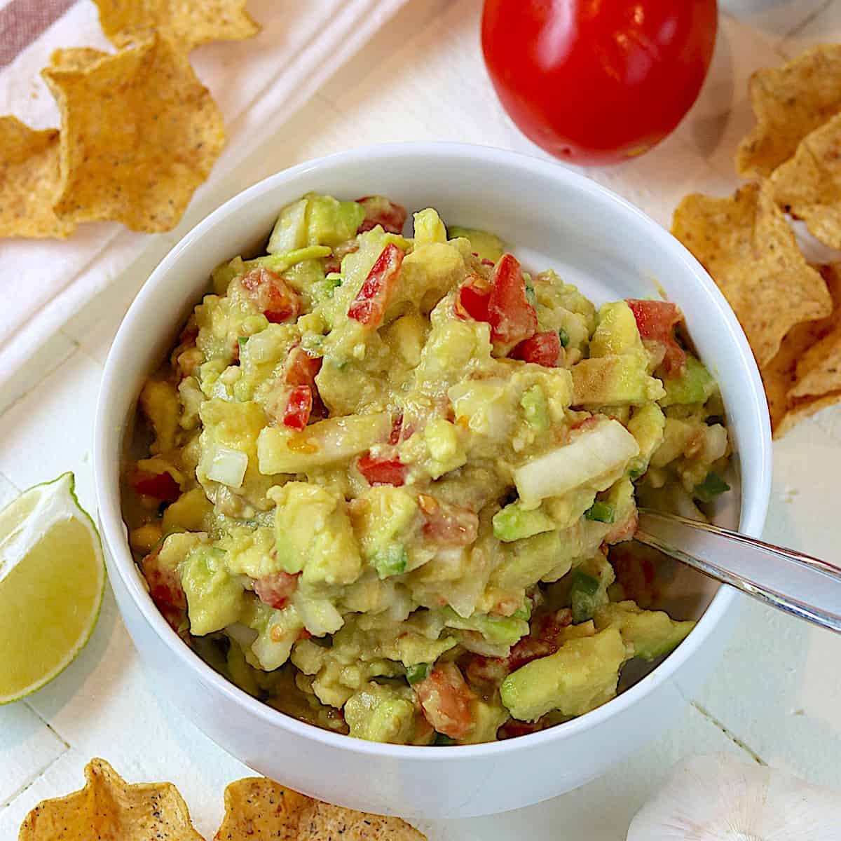 Fresh Guacamole Avocado Dip Recipe (Fresh and Healthy!) | Seeking Good Eats